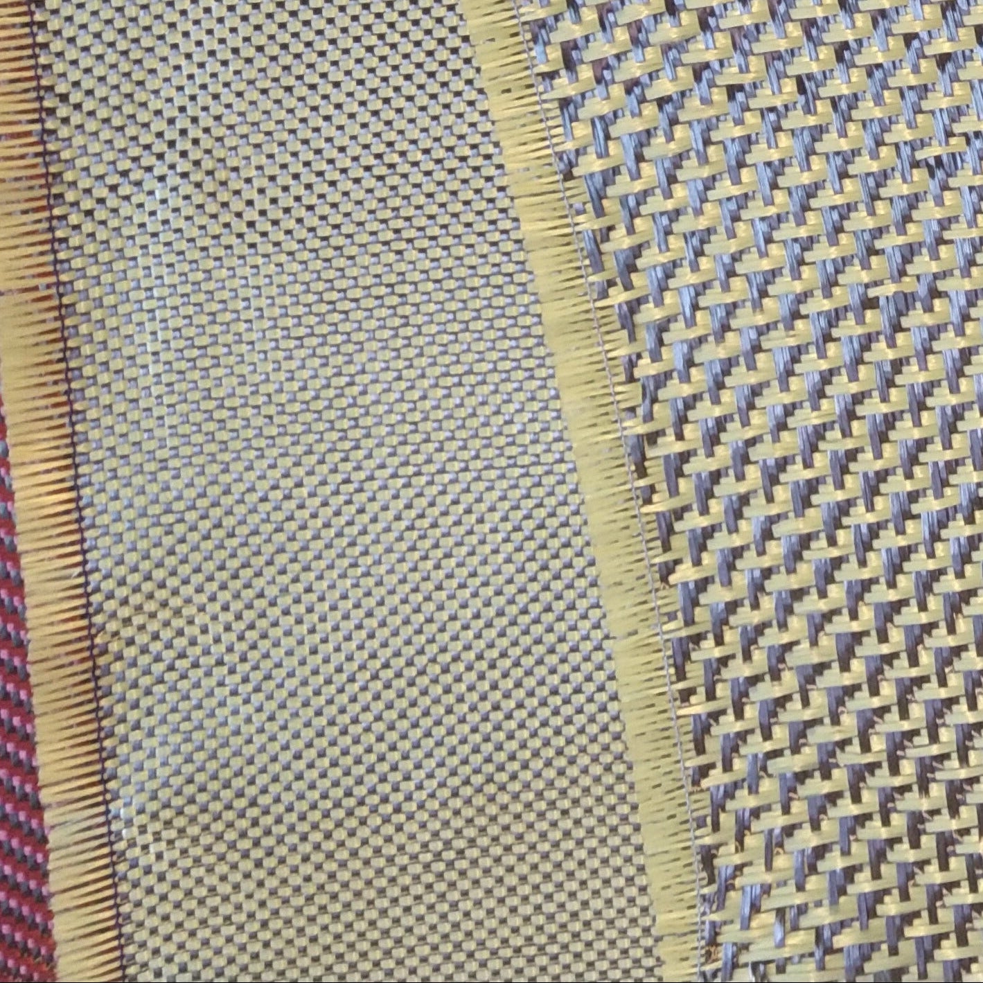 Fibra de carbono estética. 3k + aramida o polipropileno. Colores varios - CAMACHO COMPOSITES